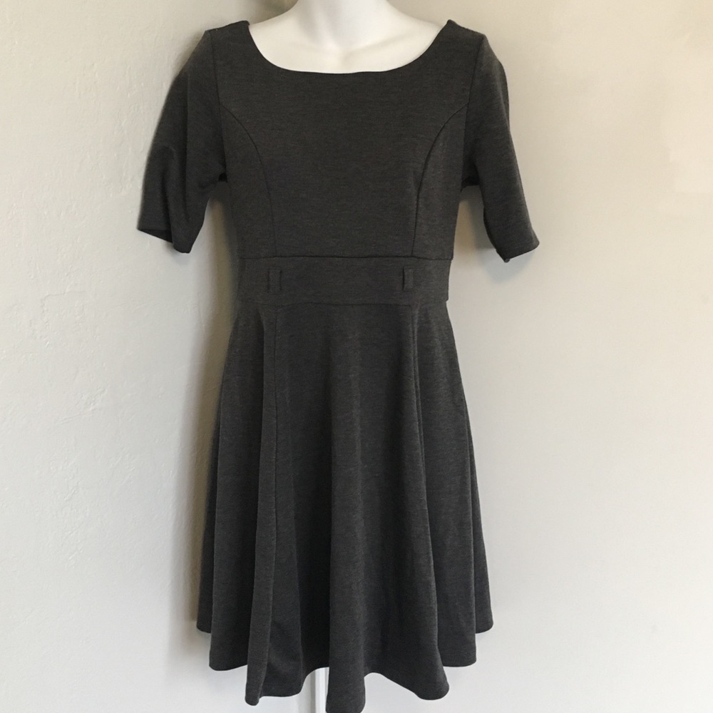 JUST GINGER PLUNGE BACK SWING DRESS